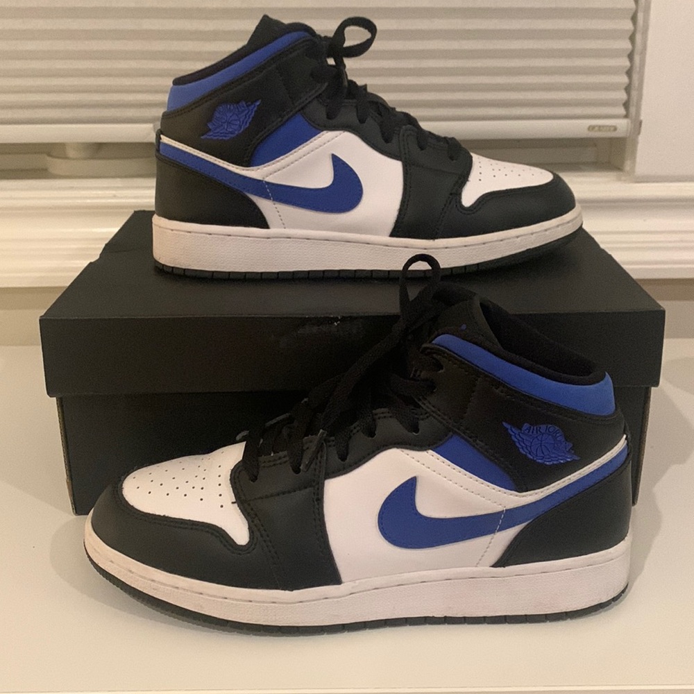 Jordan 1 Mid Racer Blue